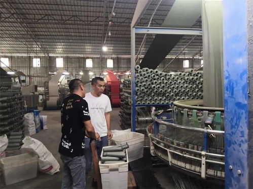太平鎮開展專項安全檢查，煙花爆竹店、塑料廠與五金廠等單位接受全面排查